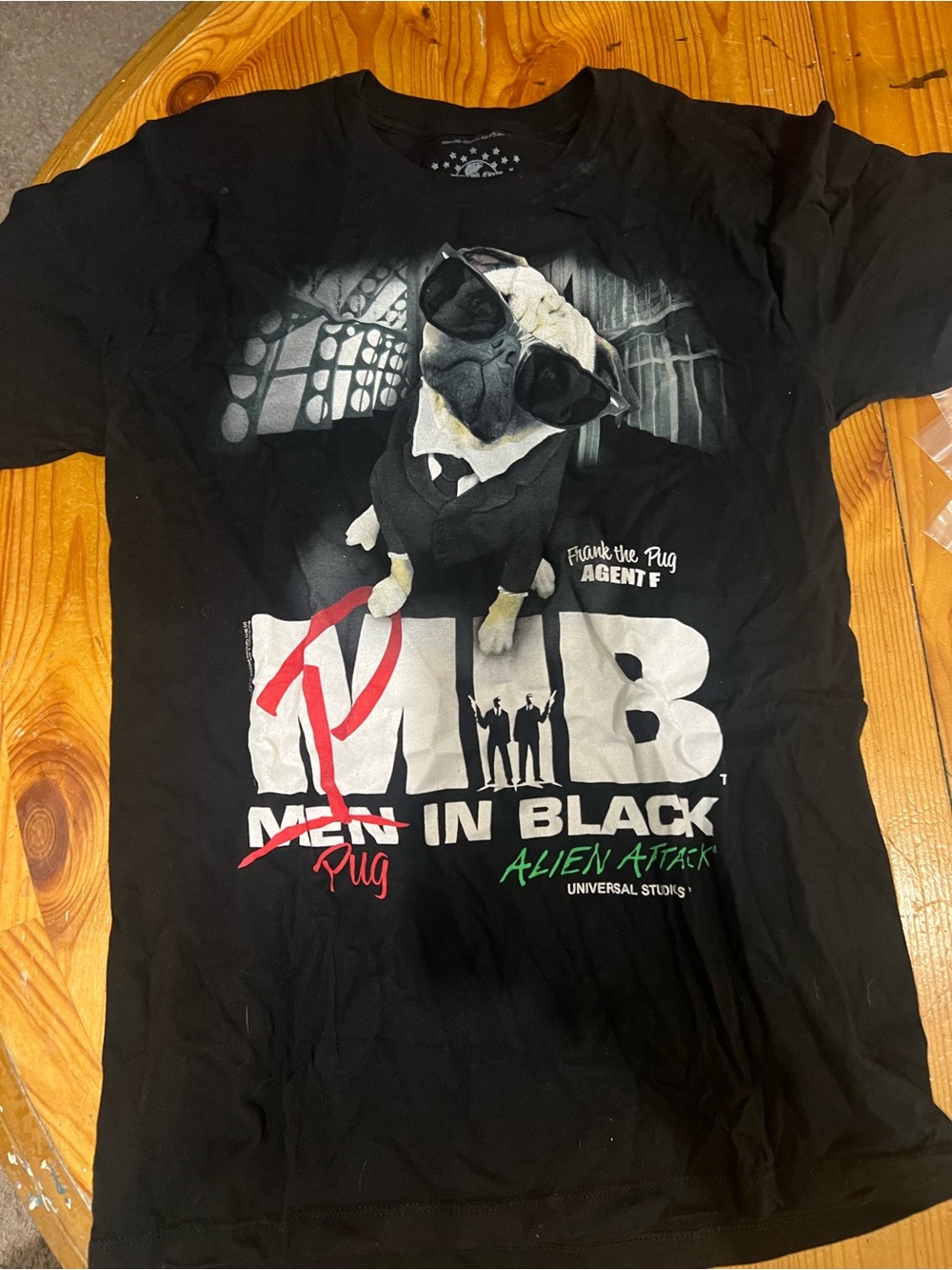 Men's Black Graphic 'Men in Black - Pug' vintage universal studios youth XL